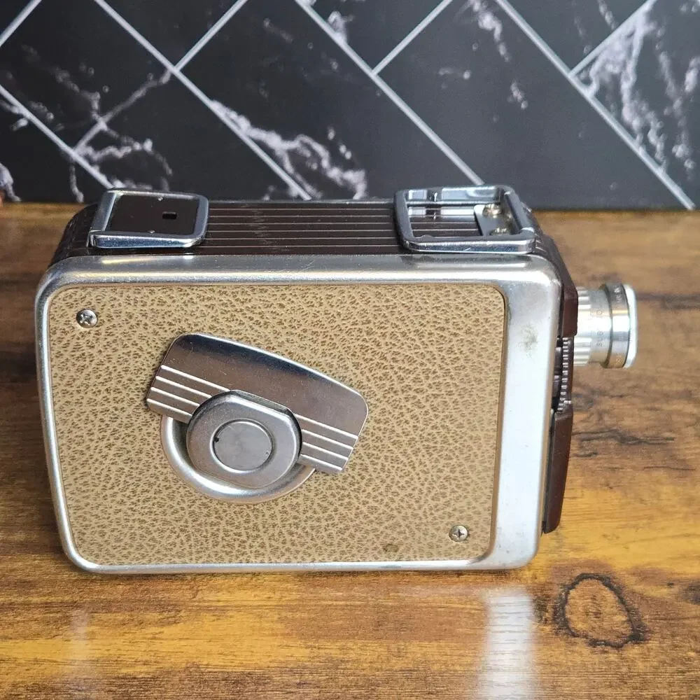 Vintage Kodak Brownie Eight MM 8mm Movie Camera Cine f/2.7 w/ Case Clean